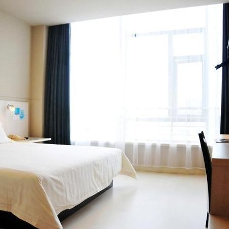 Jinjiang Inn Wujiang Zhongshan North Road Suzhou  Exterior photo